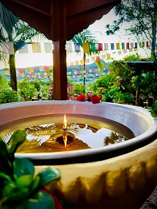 Grande Lamparina (Divulgação Espaço Tibet) 01